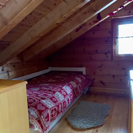 Typique Confort Avec En Dessous Σαλέ