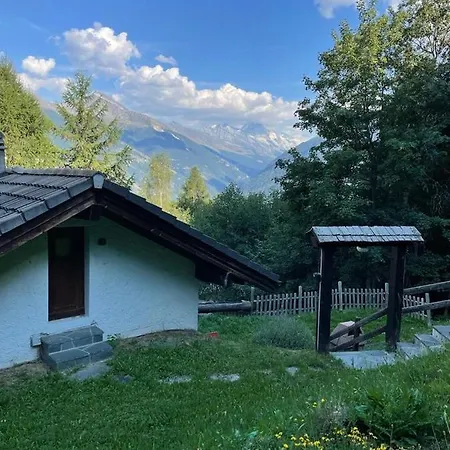 Typique Confort Avec En Dessous בקתה *